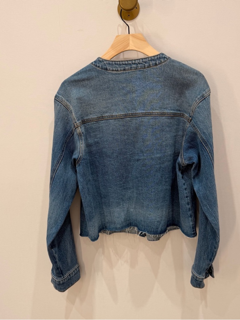 Evereve Light Blue Denim Jacket with Snap Button - Picture 3 of 3